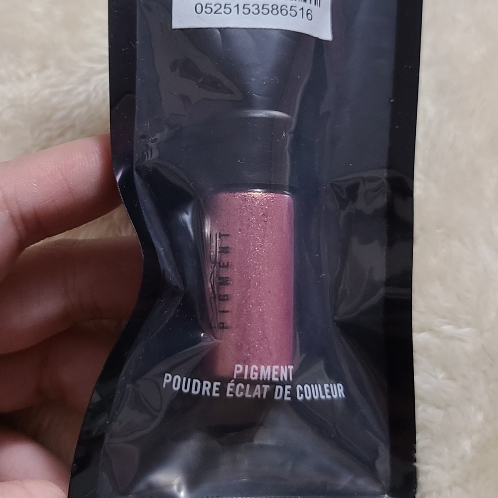 Mac Pigment